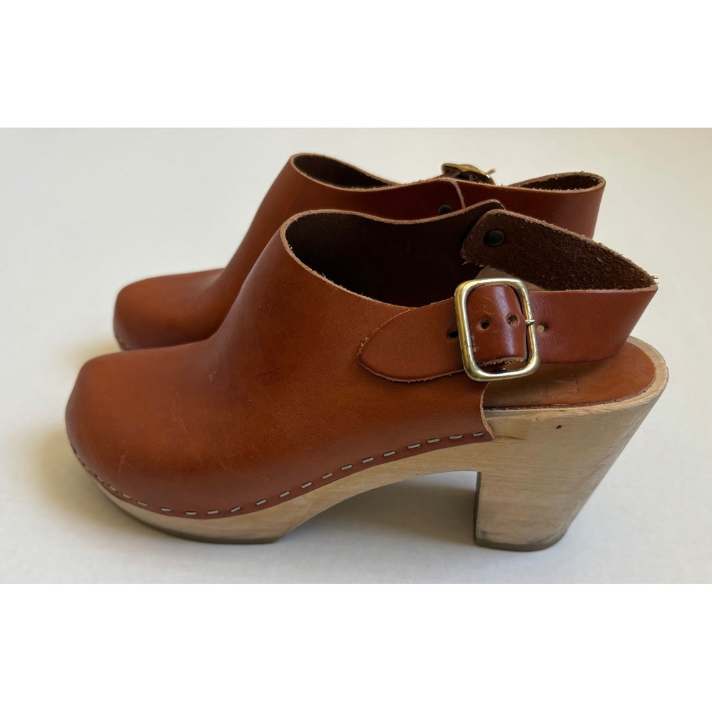 Bryr - Women's Suzie‎ Closed Toe Clog, High Heel - Size 6.5 / 6 - Whiskey Brown
